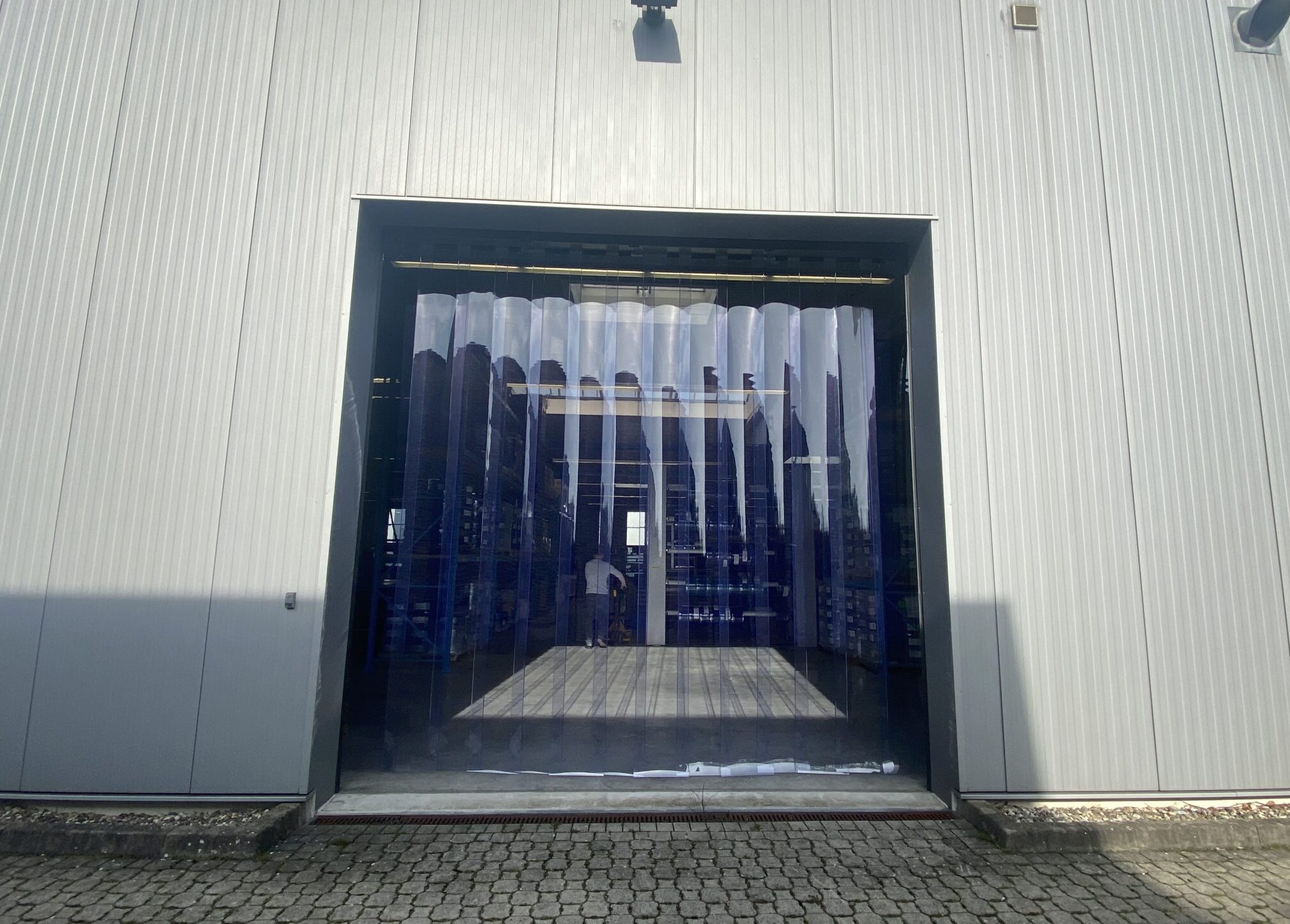 Mophorn PVC-Streifenvorhang, 2440x2134 mm, 2 mm Dicke, 14er-Pack Mophorn PVC-Streifenvorhang, 2440x2134 mm, 2 mm Dicke, 14er-Pack